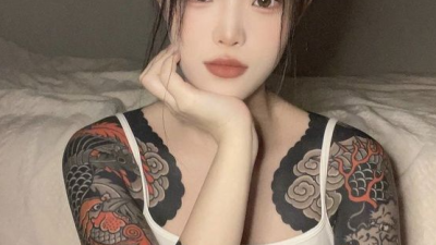 문신이 하나도 안무서운 청순문신녀.....