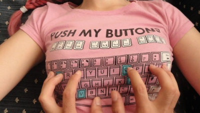 새로산 여친 키보드