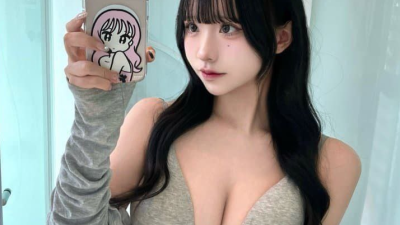 아가 얼굴에 몸매가....